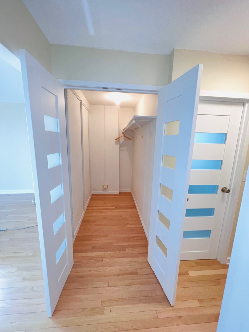 4170 N Marine Drive Unit: 11L