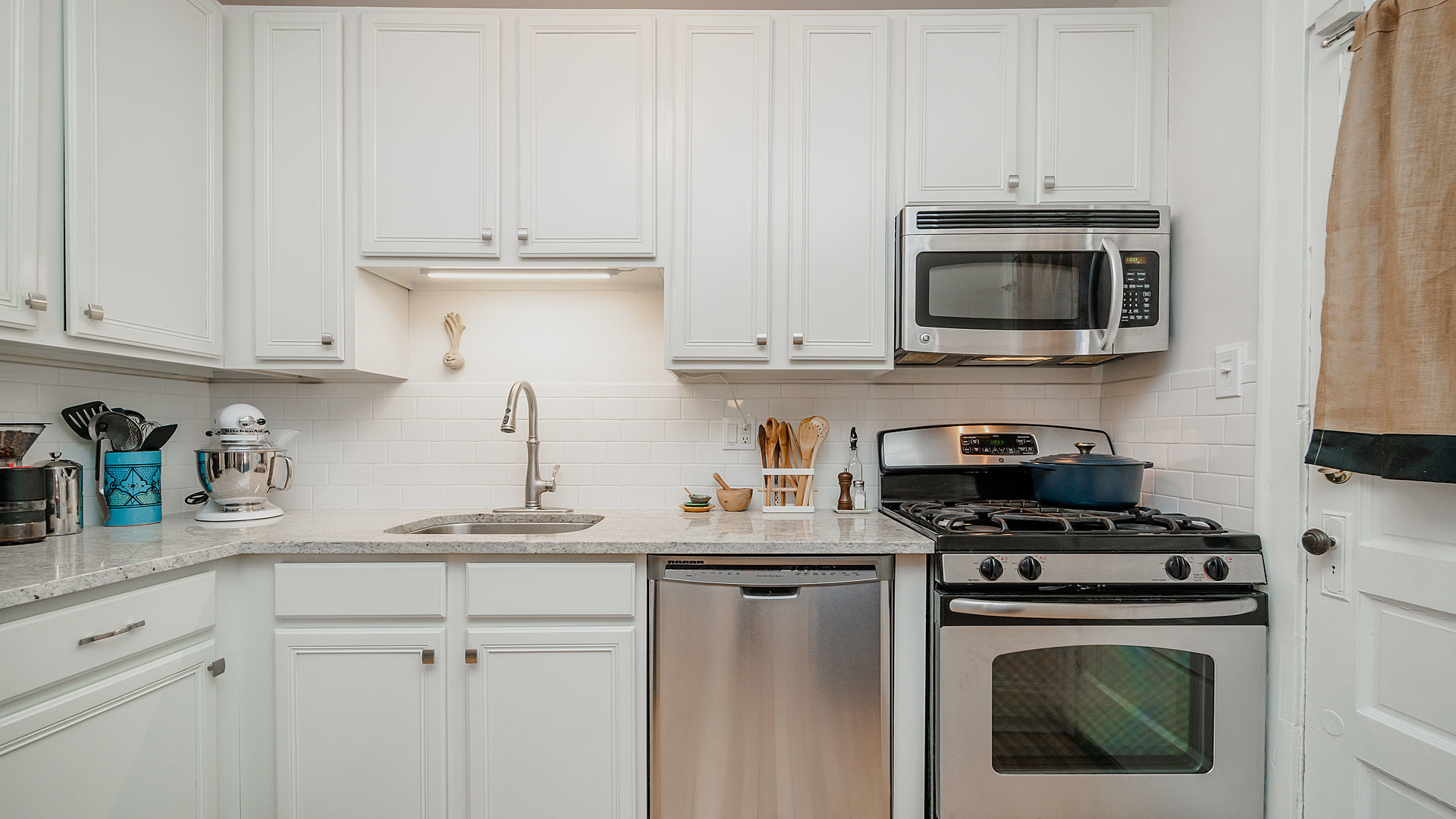 1946 W Patterson Avenue Unit: 2