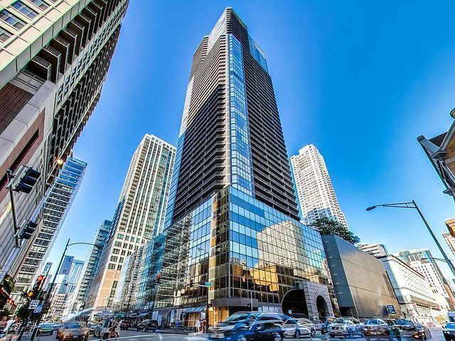 10 E ONTARIO Street Unit: 2905