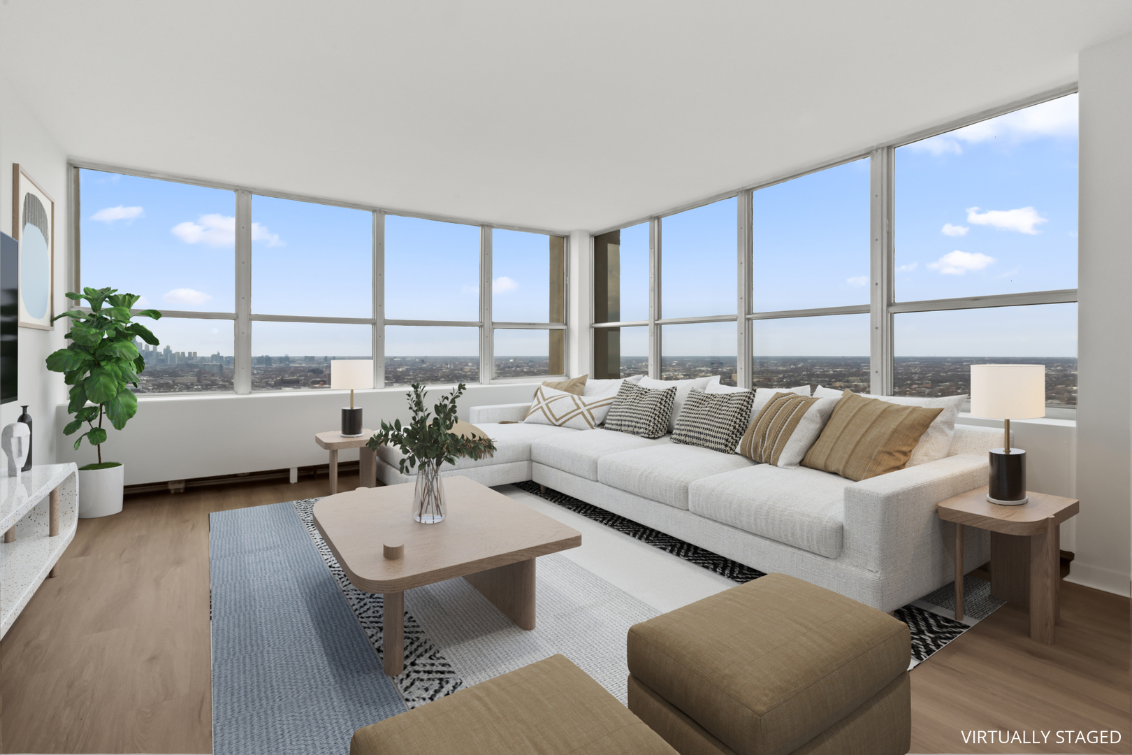 655 W IRVING PARK Road Unit: 4417