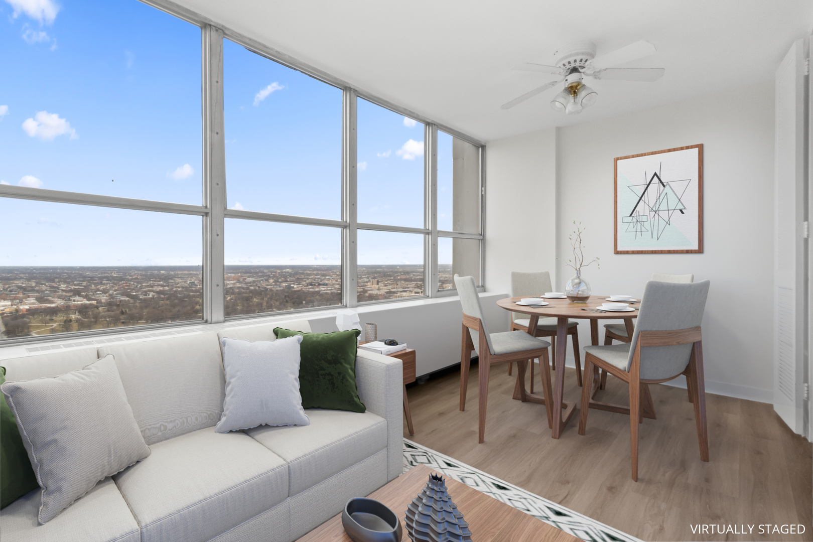 655 W IRVING PARK Road Unit: 4417