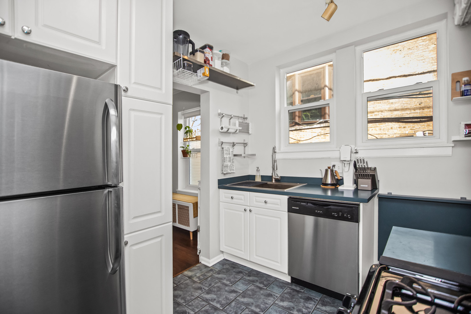1415 W Catalpa Avenue Unit: 1N