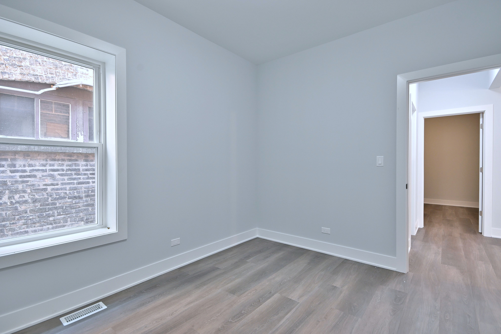 6532 N Ashland Avenue