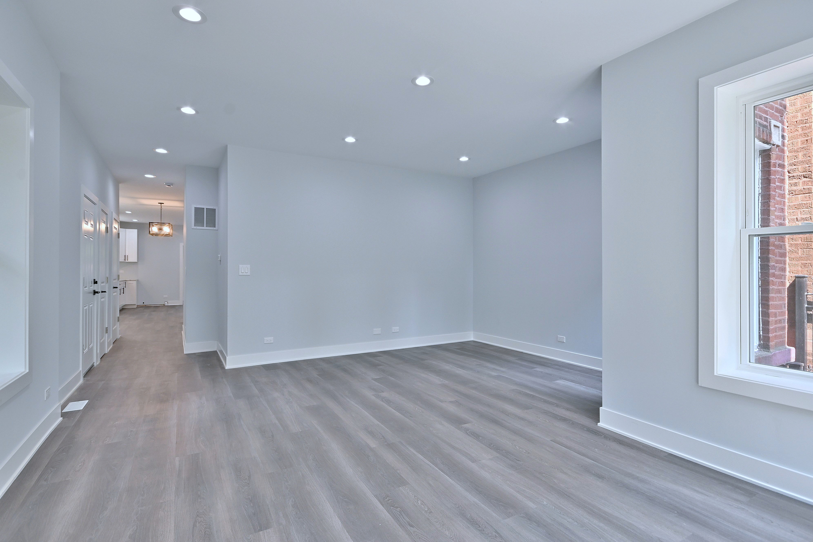 6532 N Ashland Avenue