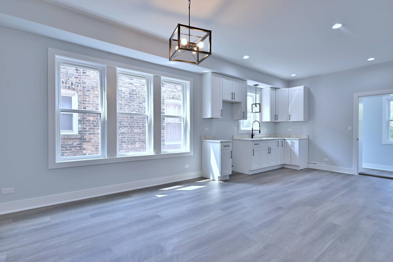 6532 N Ashland Avenue