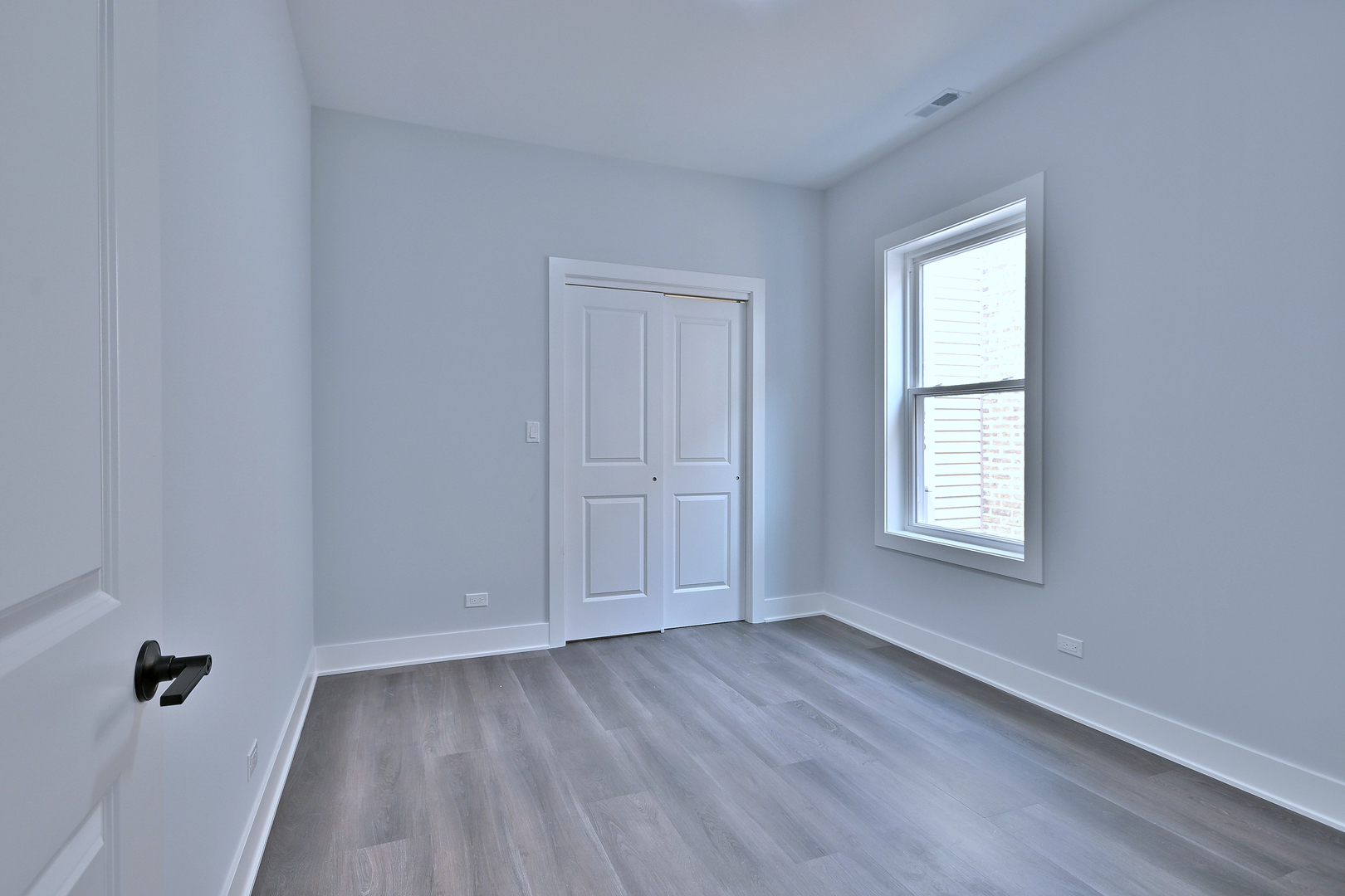 6532 N Ashland Avenue