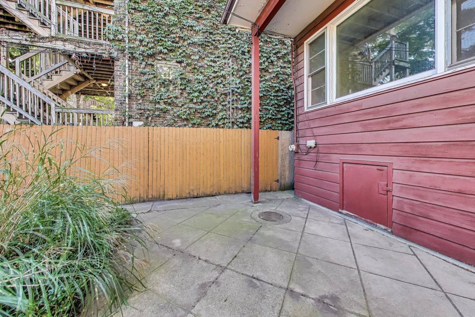 5049 N Ashland Avenue