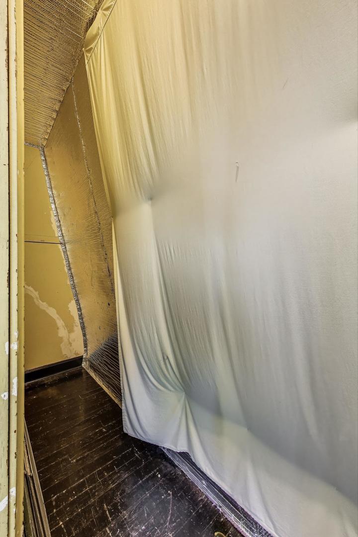 5049 N Ashland Avenue