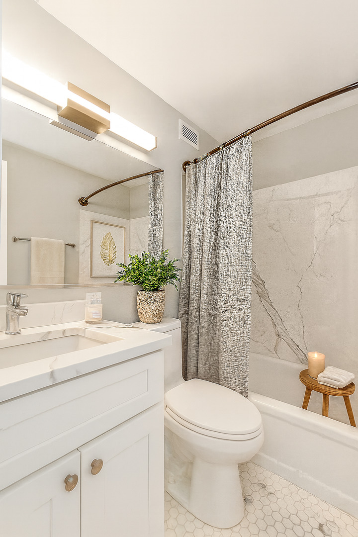 4343 N Clarendon Avenue Unit: 2112