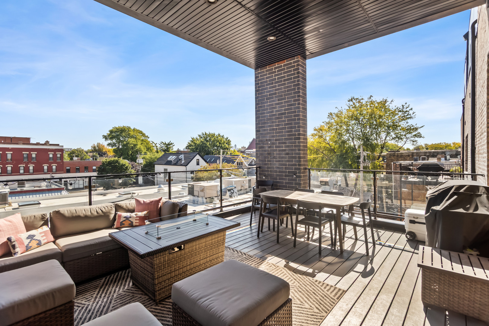 1425 W Fullerton Avenue Unit: 3N