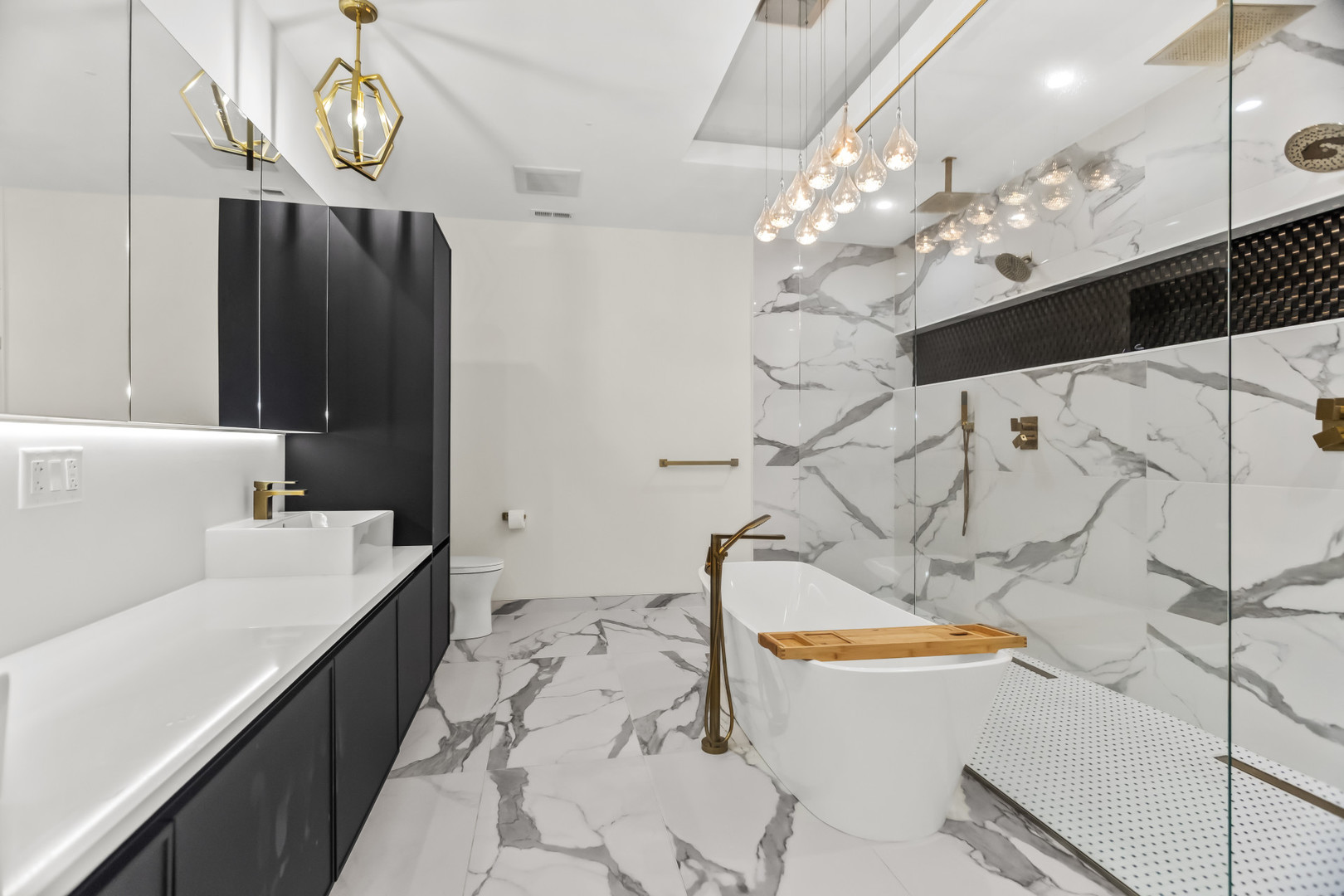 1425 W Fullerton Avenue Unit: 3N