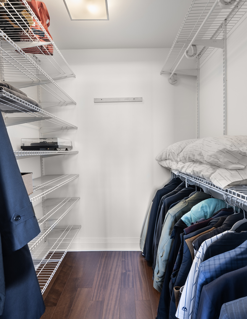 4170 N Marine Drive Unit: 18F