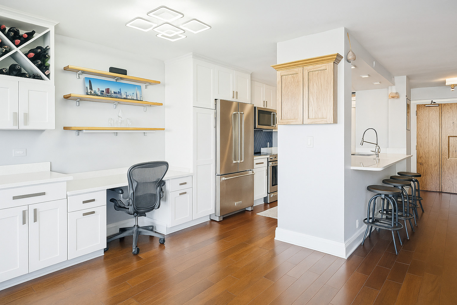 4170 N Marine Drive Unit: 18F