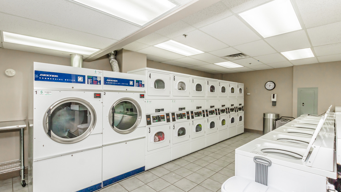 5320 N Sheridan Road Unit: 2001