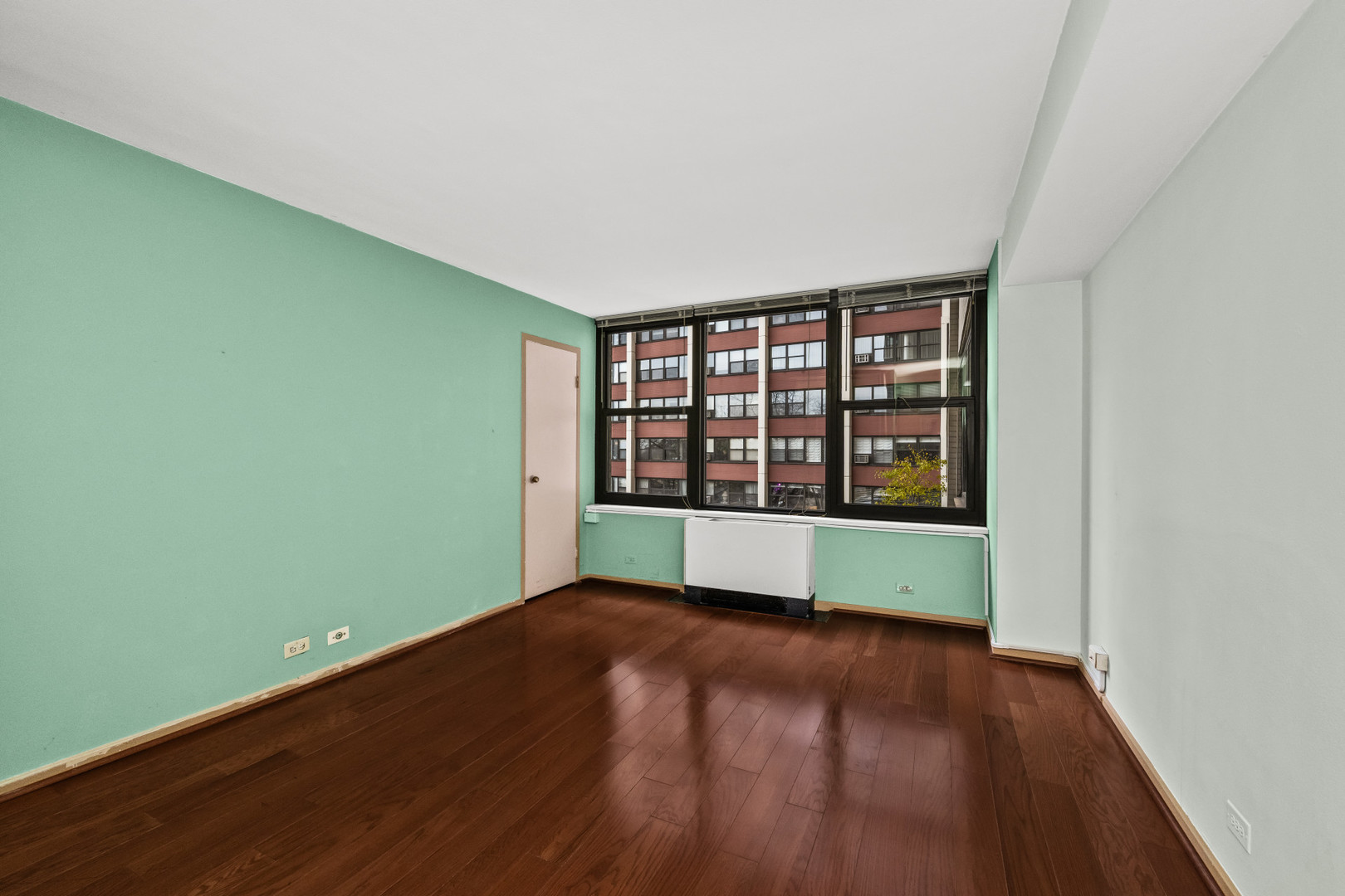 3430 N LAKE SHORE Drive Unit: 4K