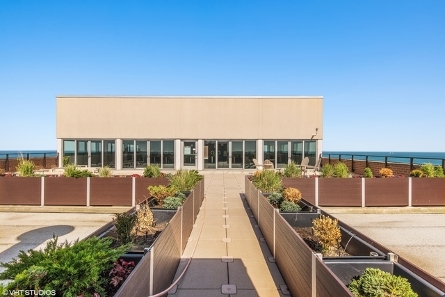 4170 N Marine Drive Unit: 14H