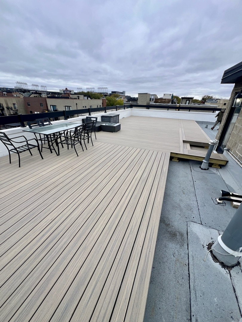 3746 N Fremont Street Unit: 1