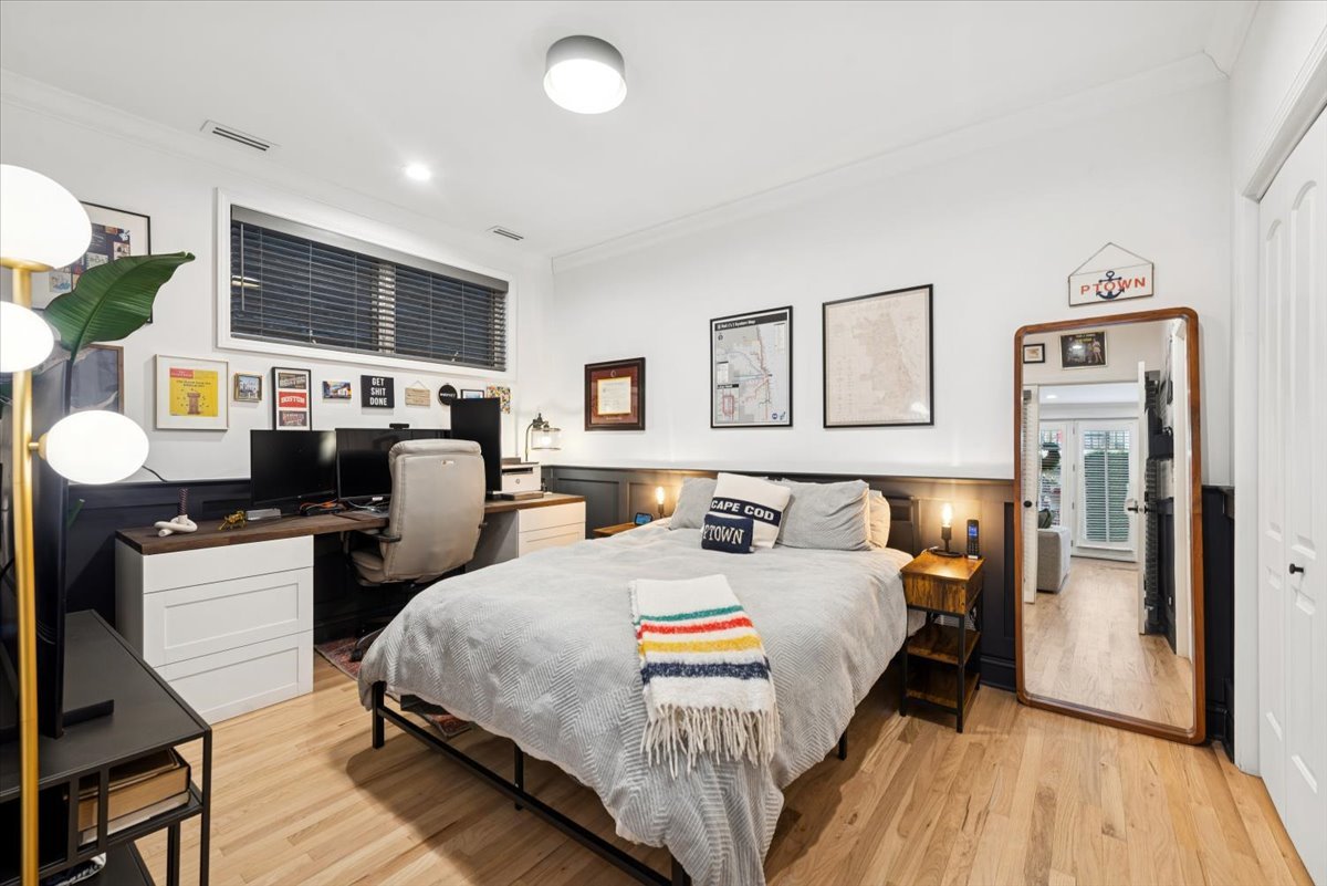 3746 N Fremont Street Unit: 1