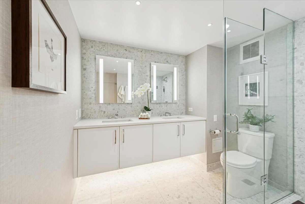 4170 N Marine Drive Unit: 23L