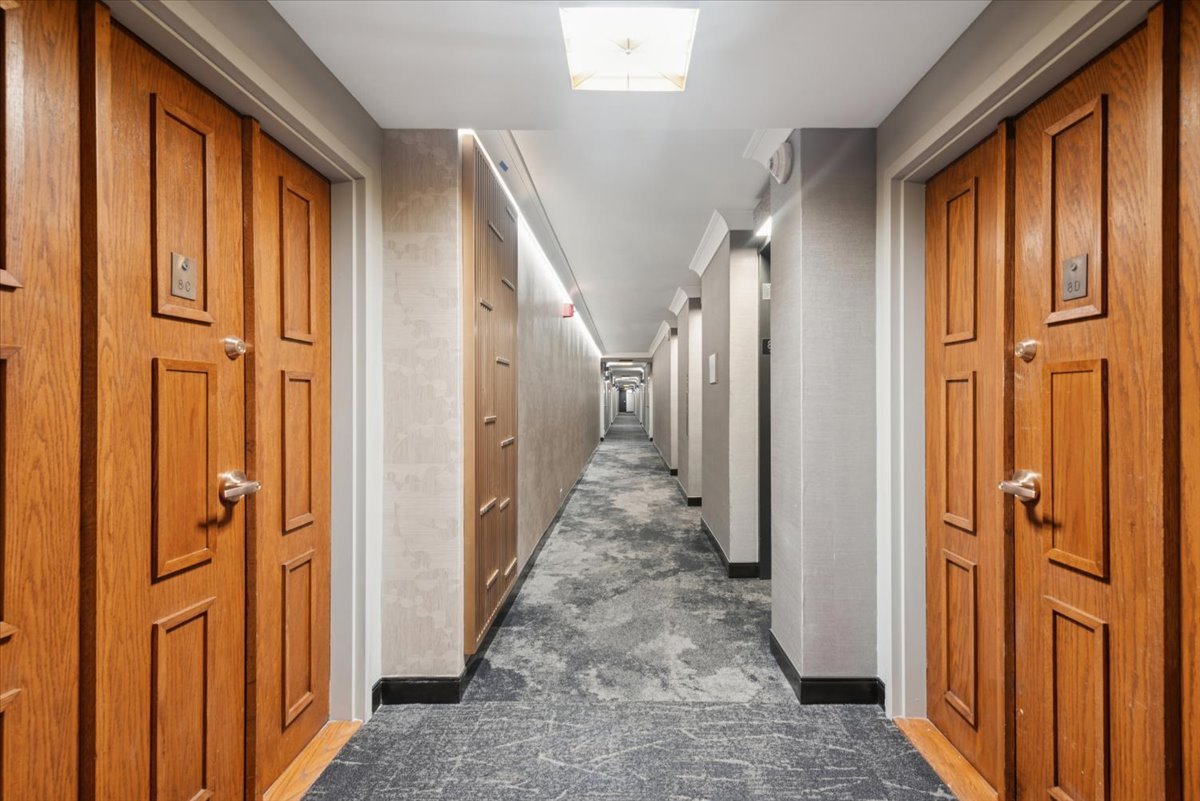 4170 N Marine Drive Unit: 23L