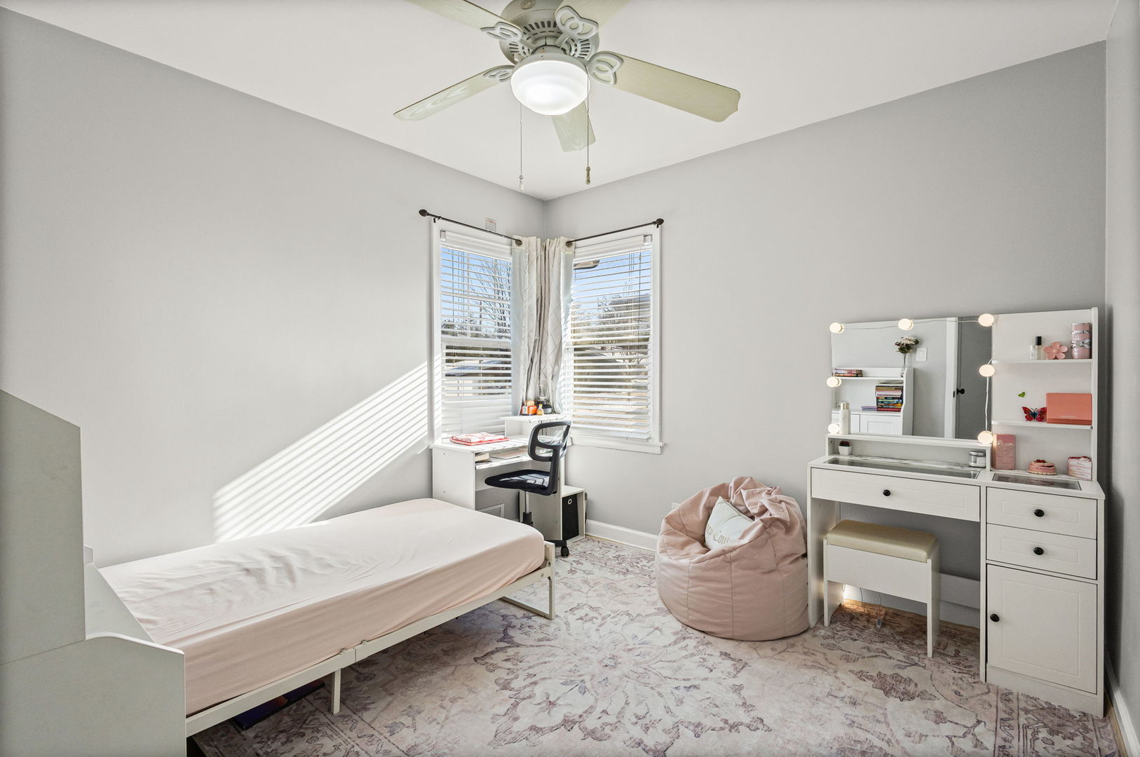 7424 Crawford Avenue