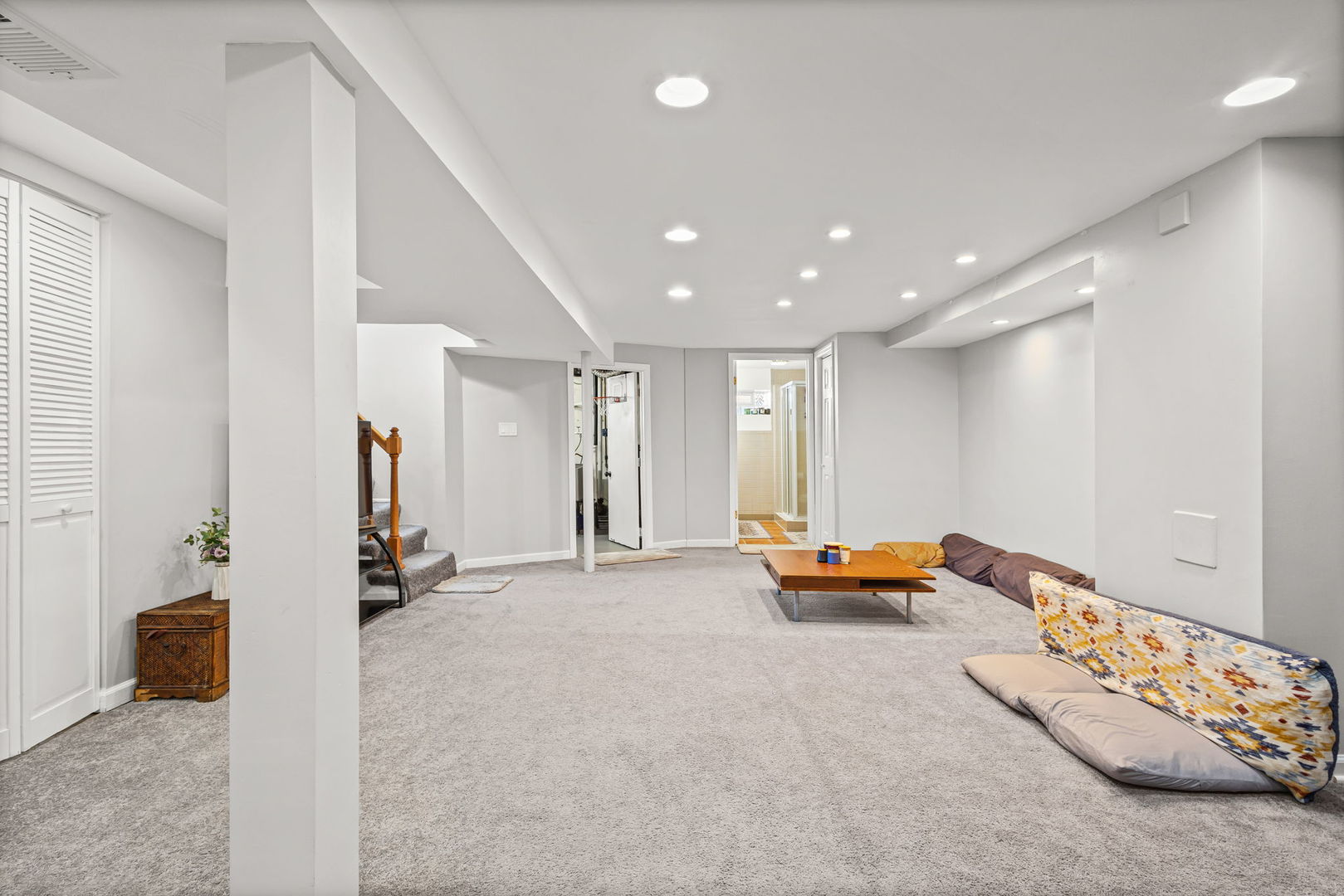 7424 Crawford Avenue