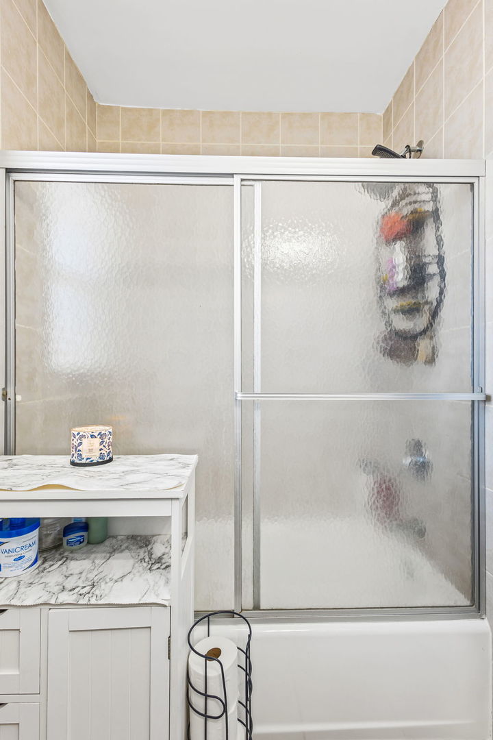 7424 Crawford Avenue