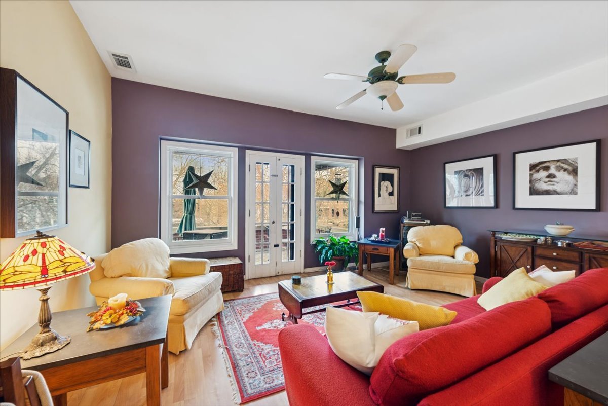 4635 N Magnolia Avenue Unit: 3