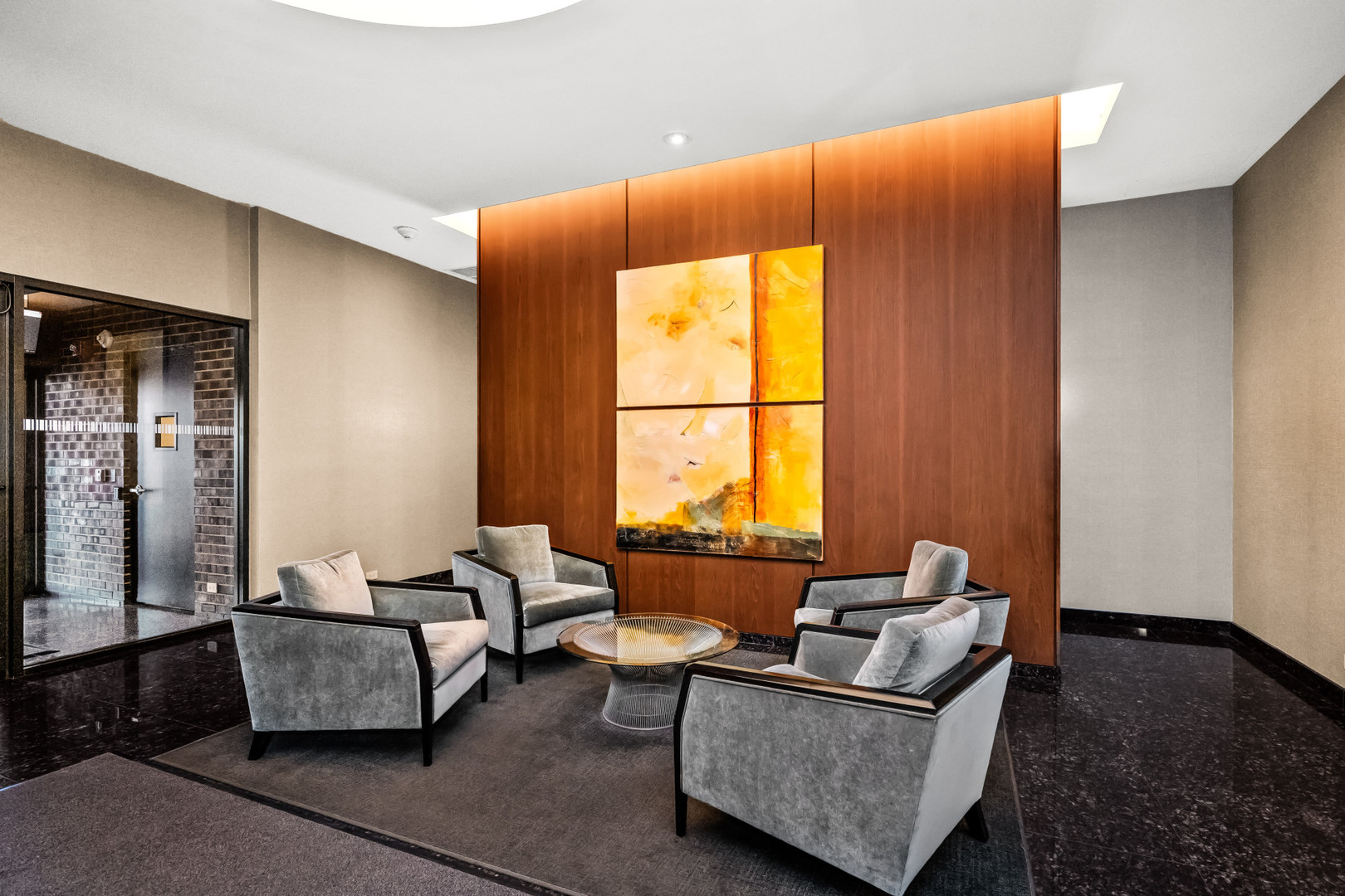 4170 N Marine Drive Unit: 18H