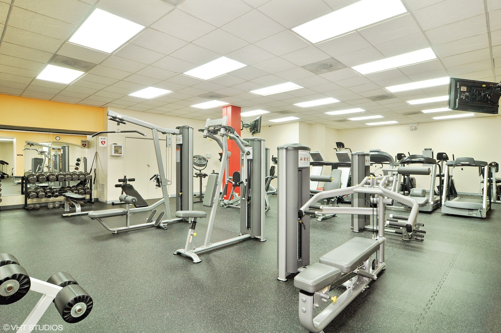3200 N Lake Shore Drive Unit: 702