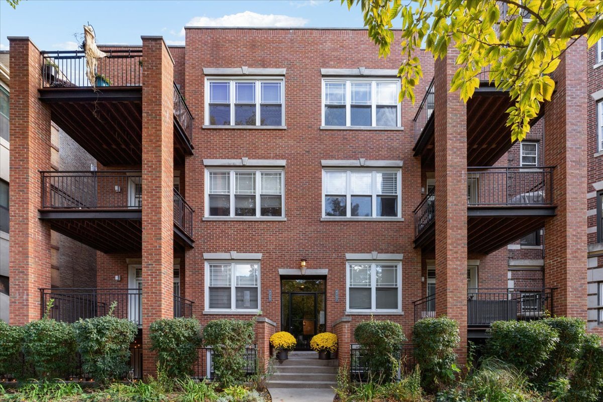 4709 N Beacon Street Unit: G