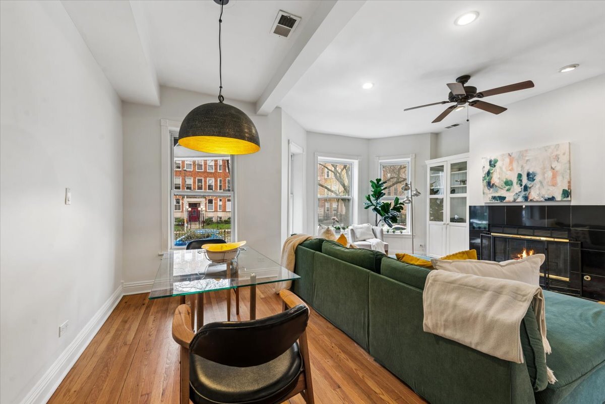 4718 N KENMORE Avenue Unit: 1S