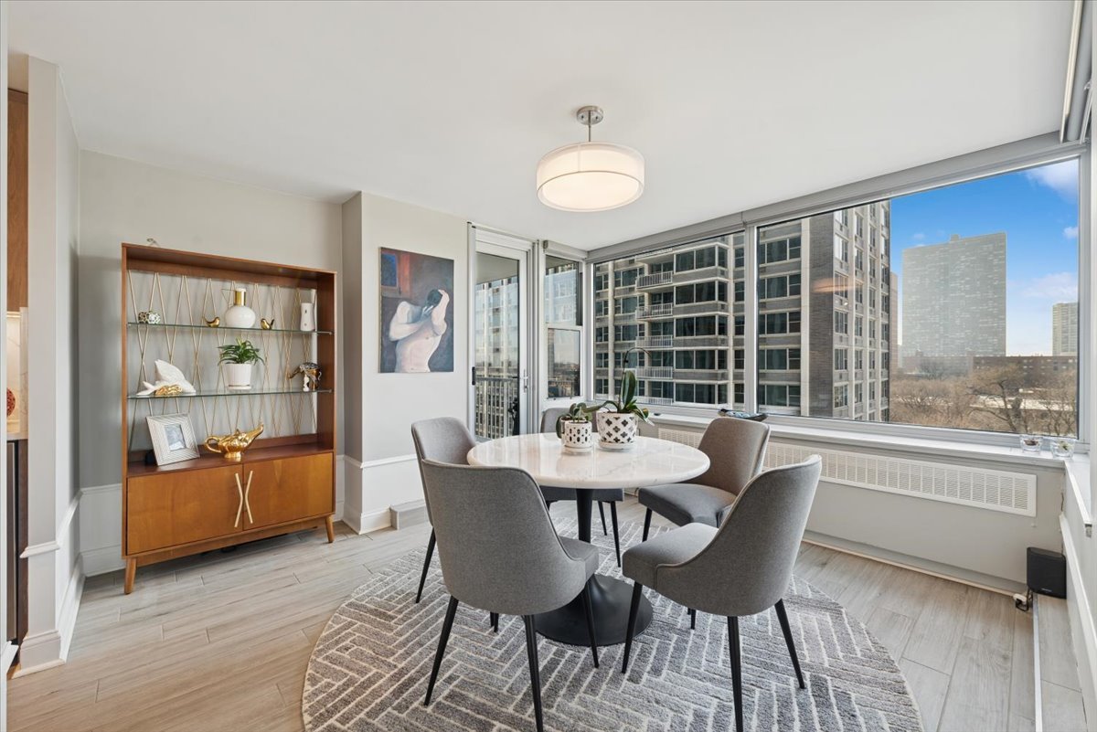 4250 N Marine Drive Unit: 835