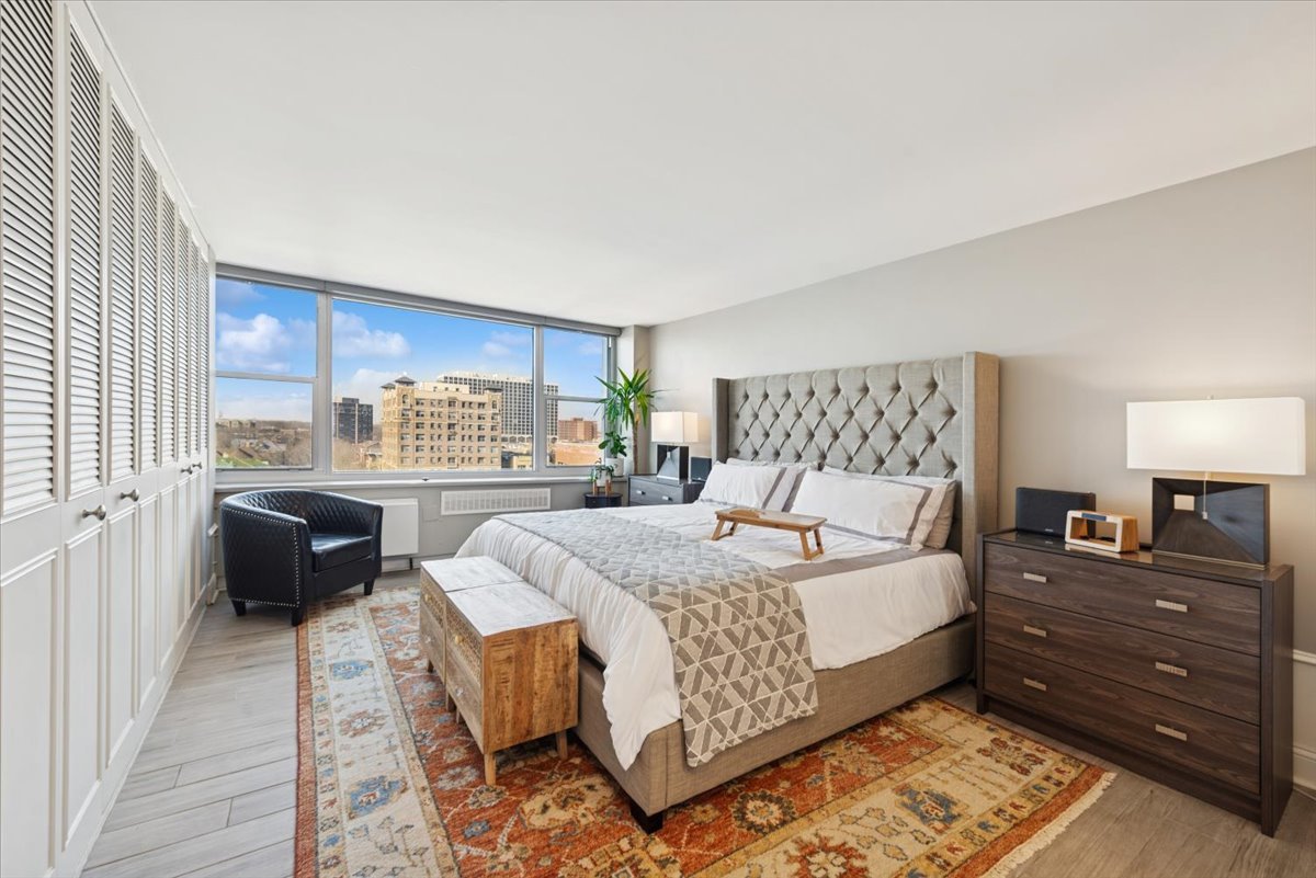 4250 N Marine Drive Unit: 835