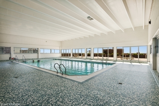 4170 N Marine Drive Unit: 18D