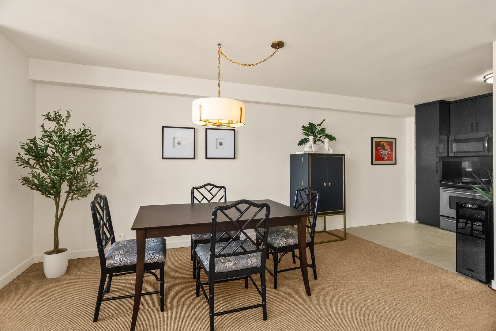 4250 N Marine Drive Unit: 1830