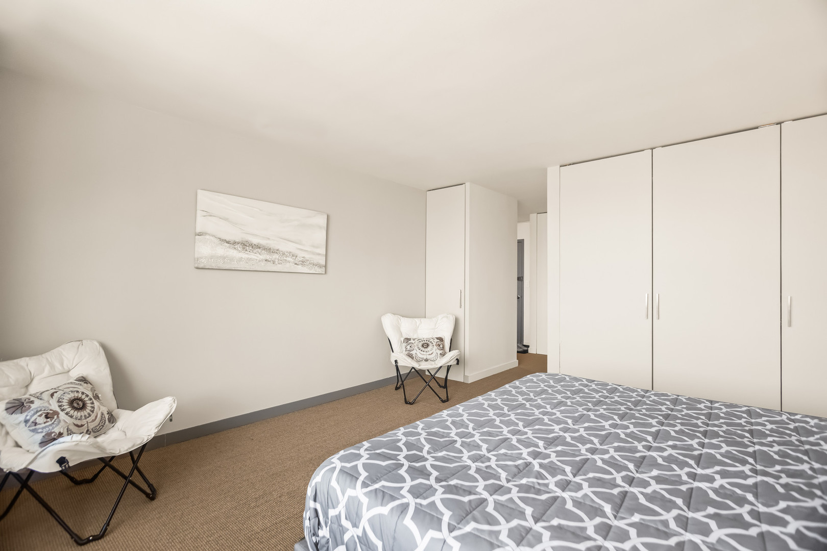 4250 N Marine Drive Unit: 1830