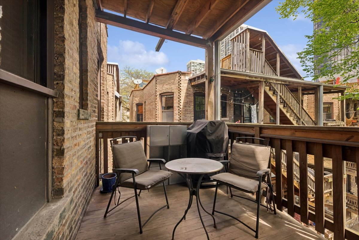 5353 N KENMORE Avenue Unit: 3A