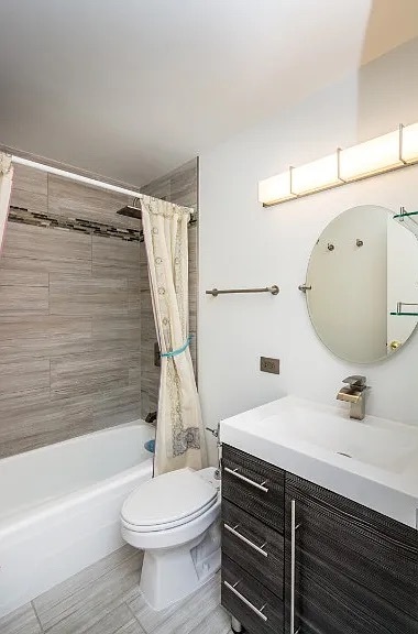 3550 N Lake Shore Drive Unit: 301