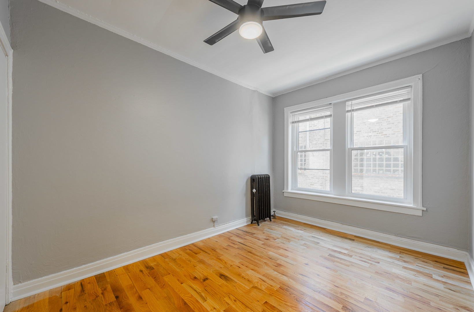 1414 W Pratt Boulevard Unit: 218