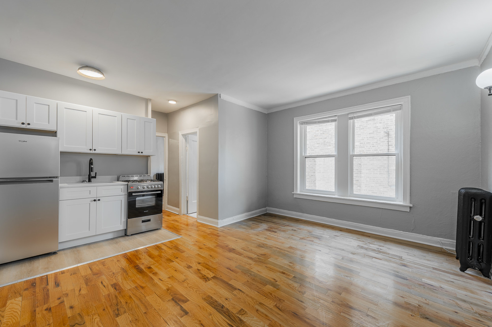1414 W Pratt Boulevard Unit: 218