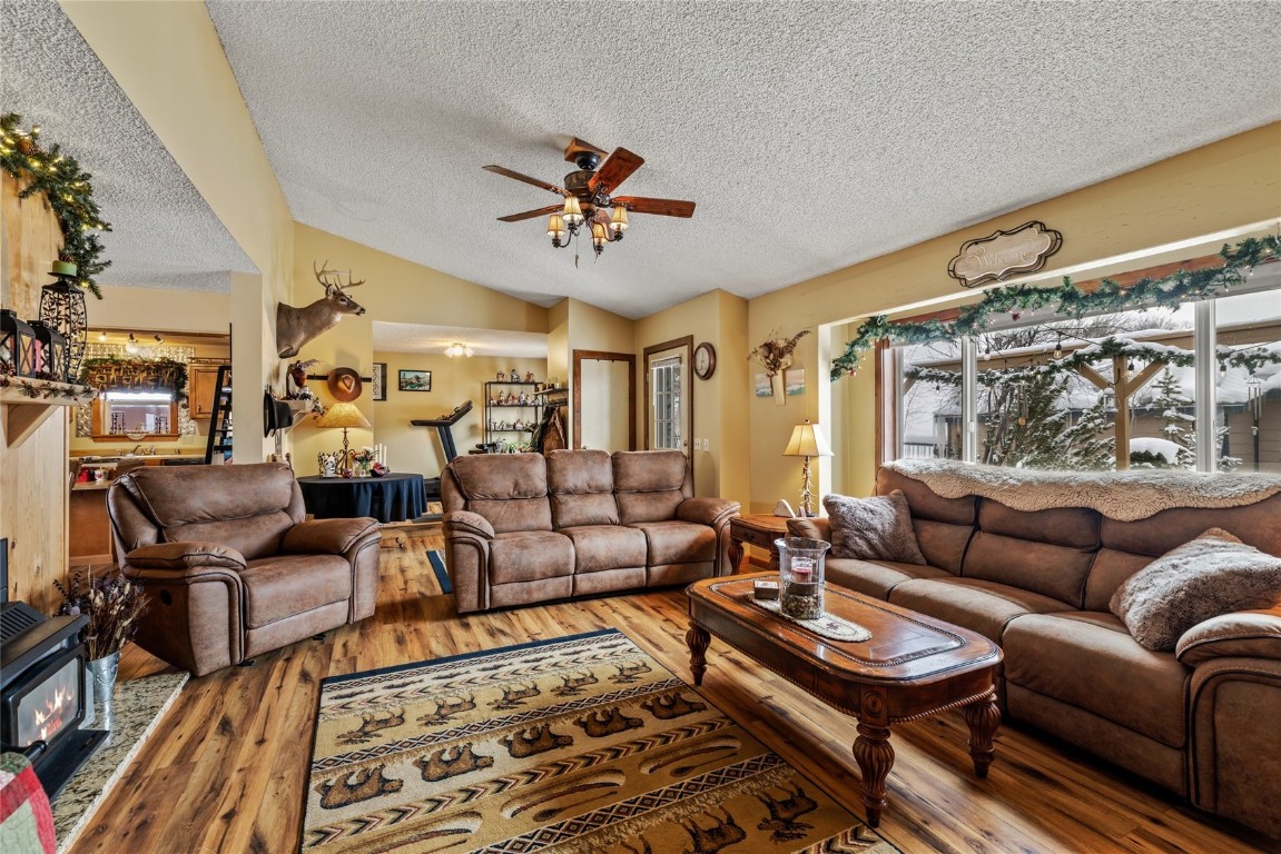 1360 Indian TRAIL 52