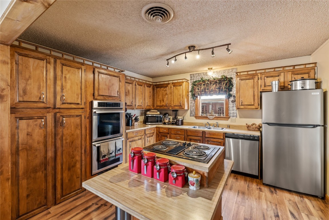 1360 Indian TRAIL 52