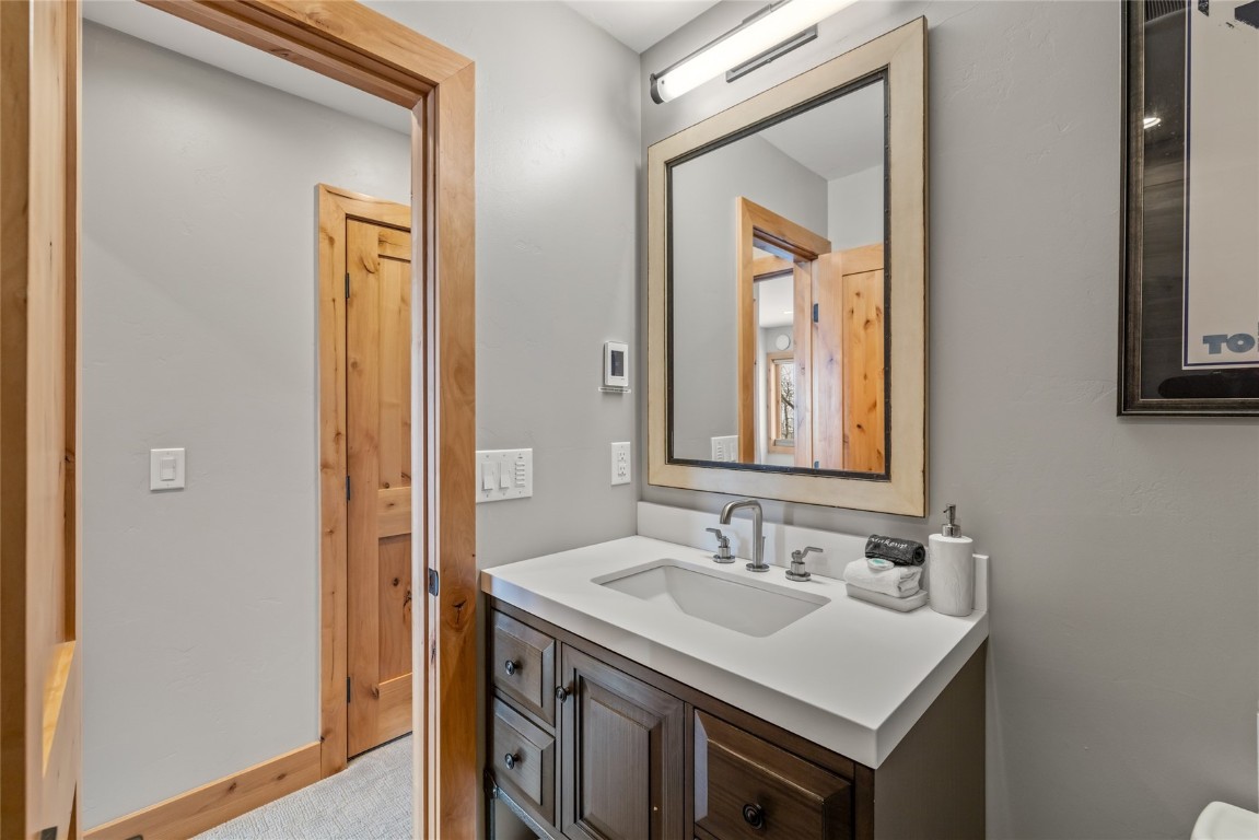 2130 Mount Werner CIRCLE 3322