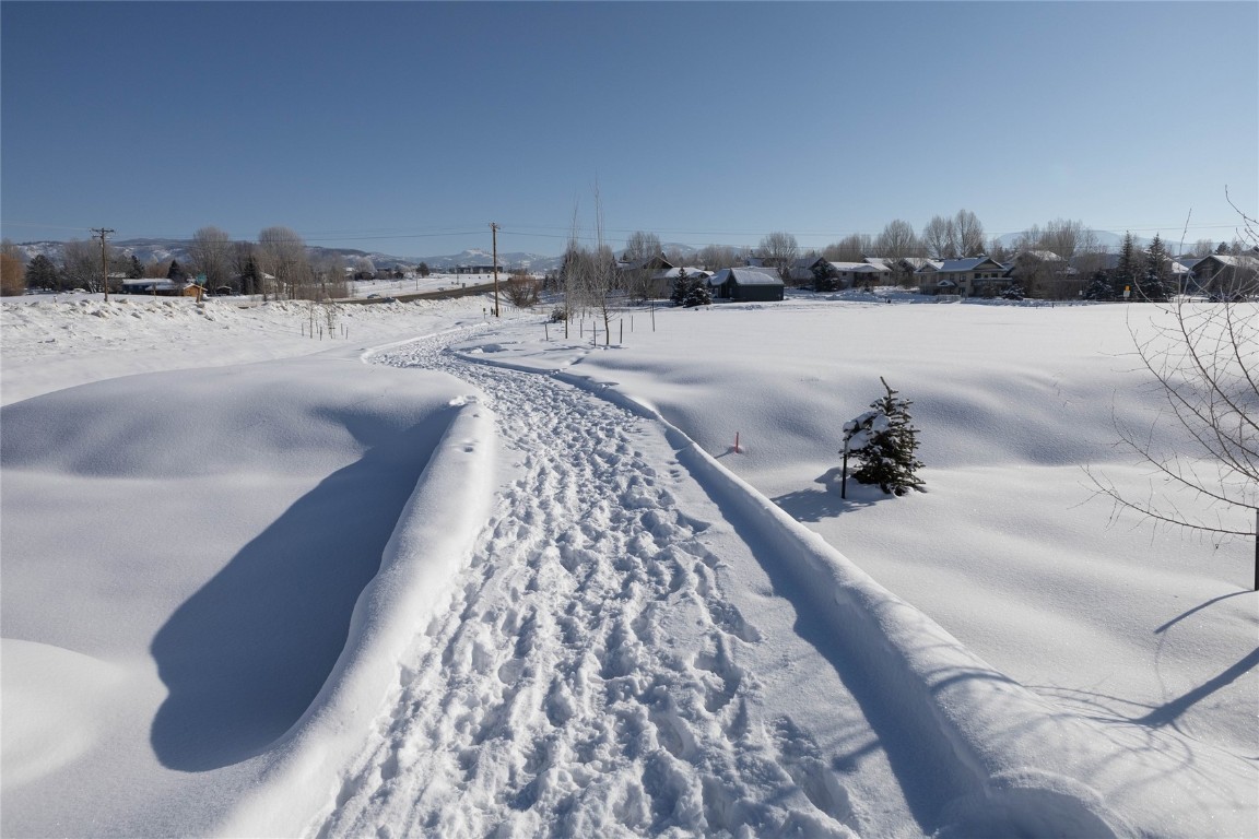 27382 Brandon CIRCLE