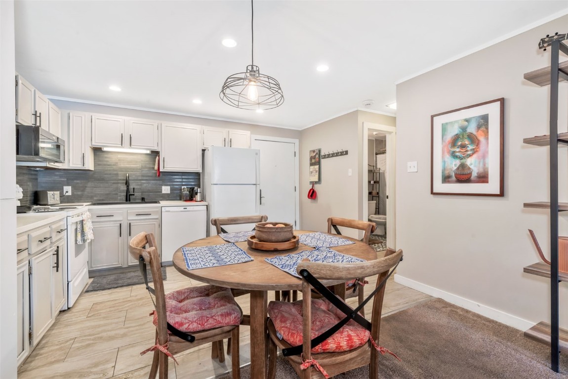 465 Tamarack DRIVE B107