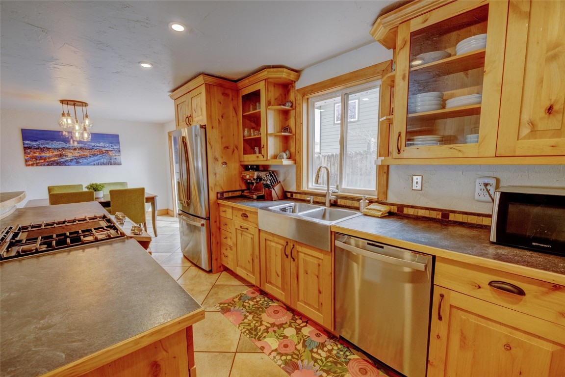 40535 Steamboat DRIVE