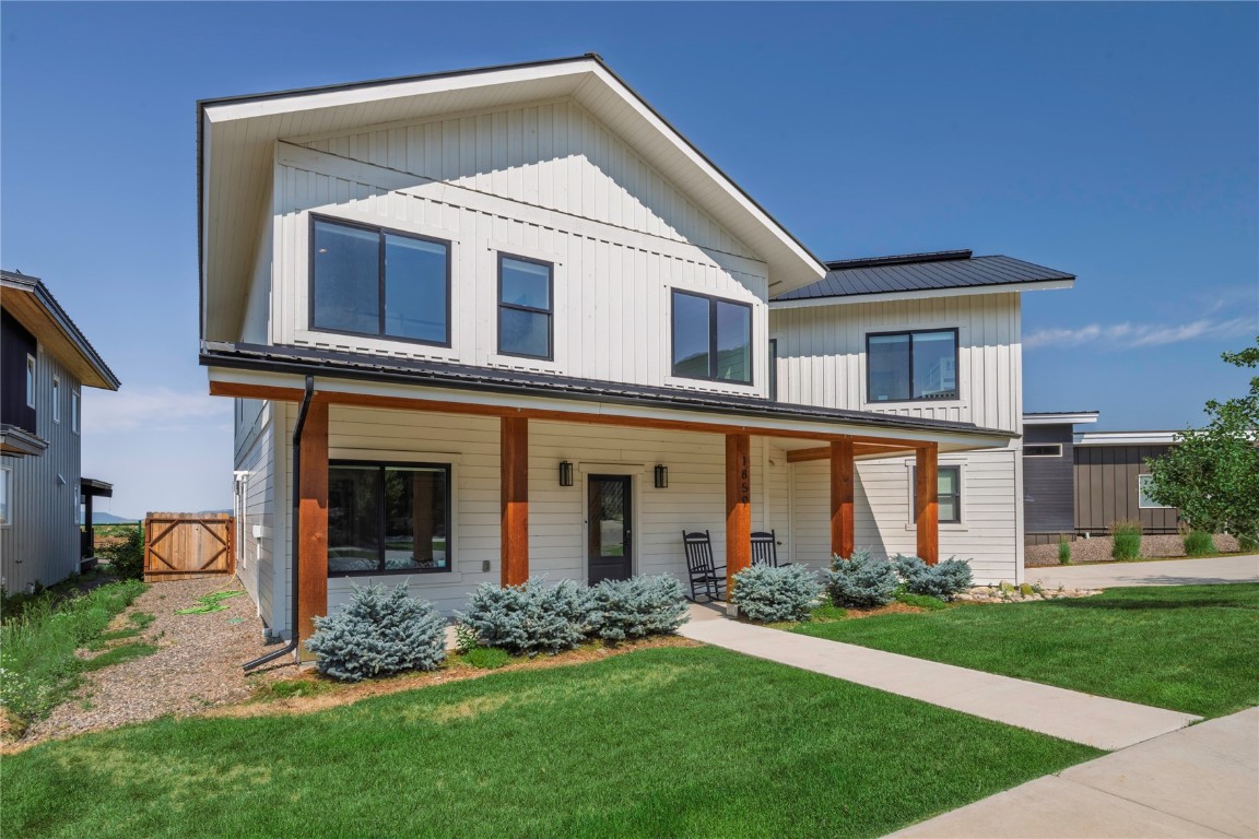 1859 Sunlight DRIVE
