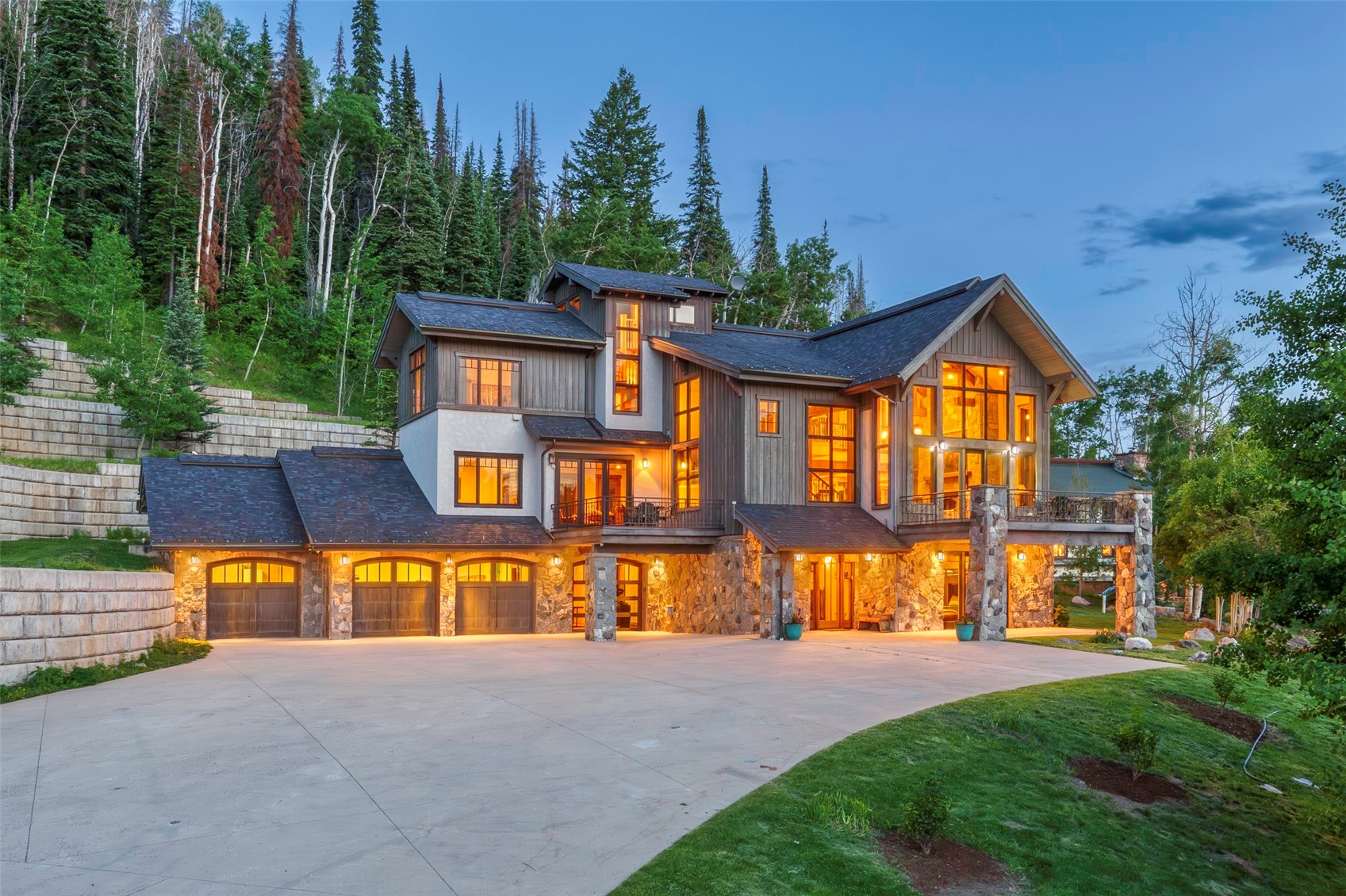 33750 Sky Valley DRIVE