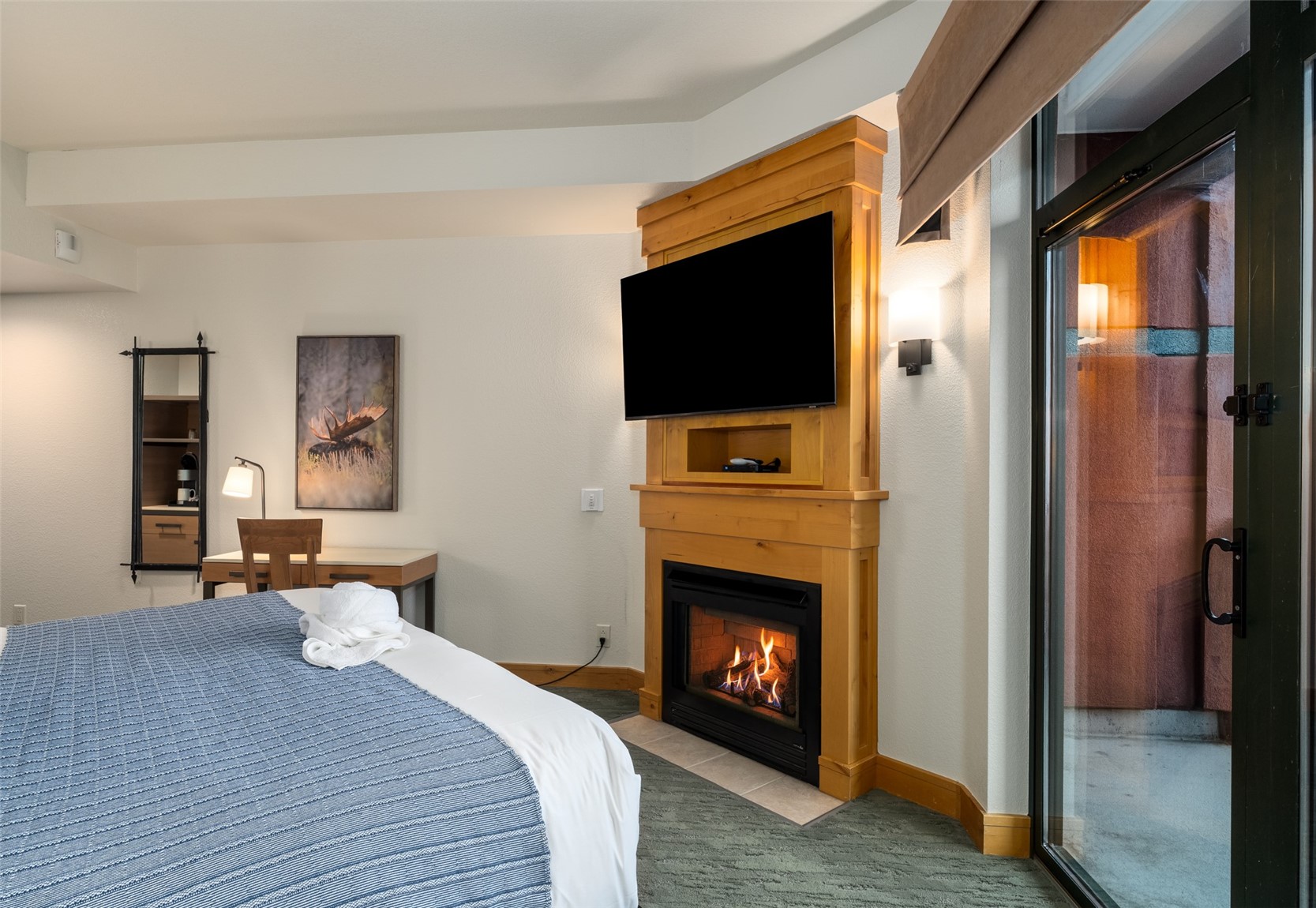 2300 Mount Werner CIRCLE 617/618